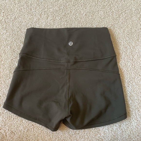 lululemon athletica Pants - Lululemon in movement spandex shorts
